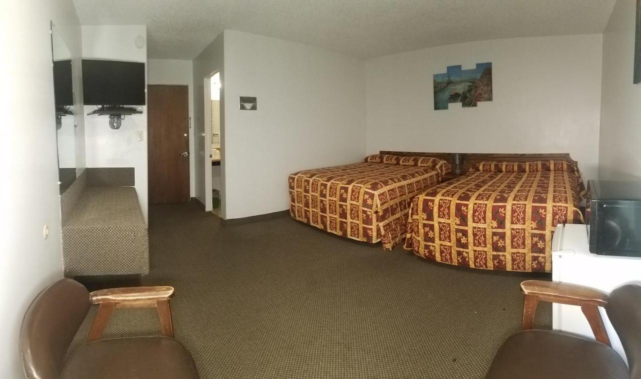 Bliss Amber Inn Motel מראה חיצוני תמונה