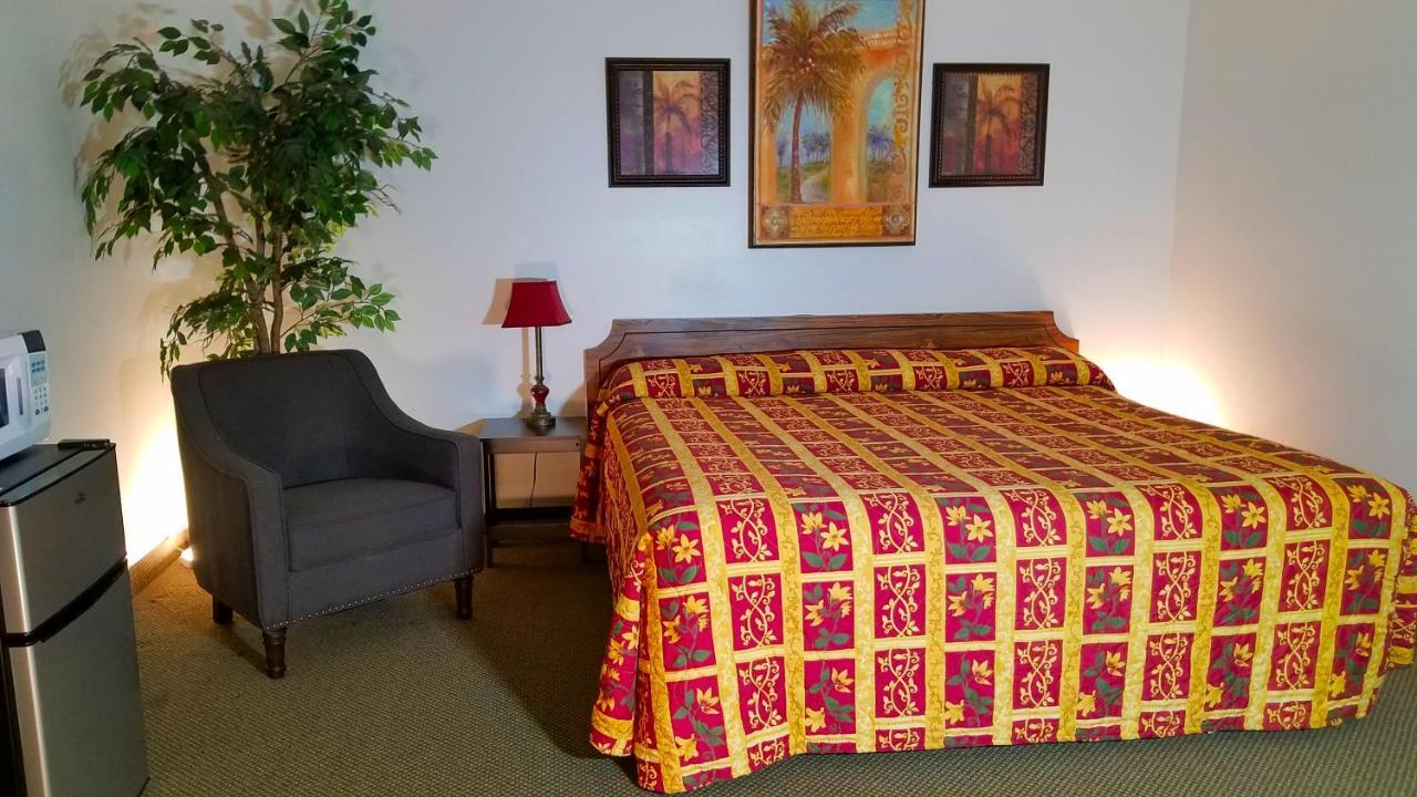 Bliss Amber Inn Motel מראה חיצוני תמונה